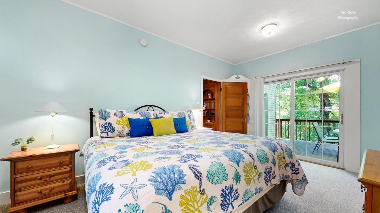 Holiday Hill Resort Saugatuck Εξωτερικό φωτογραφία