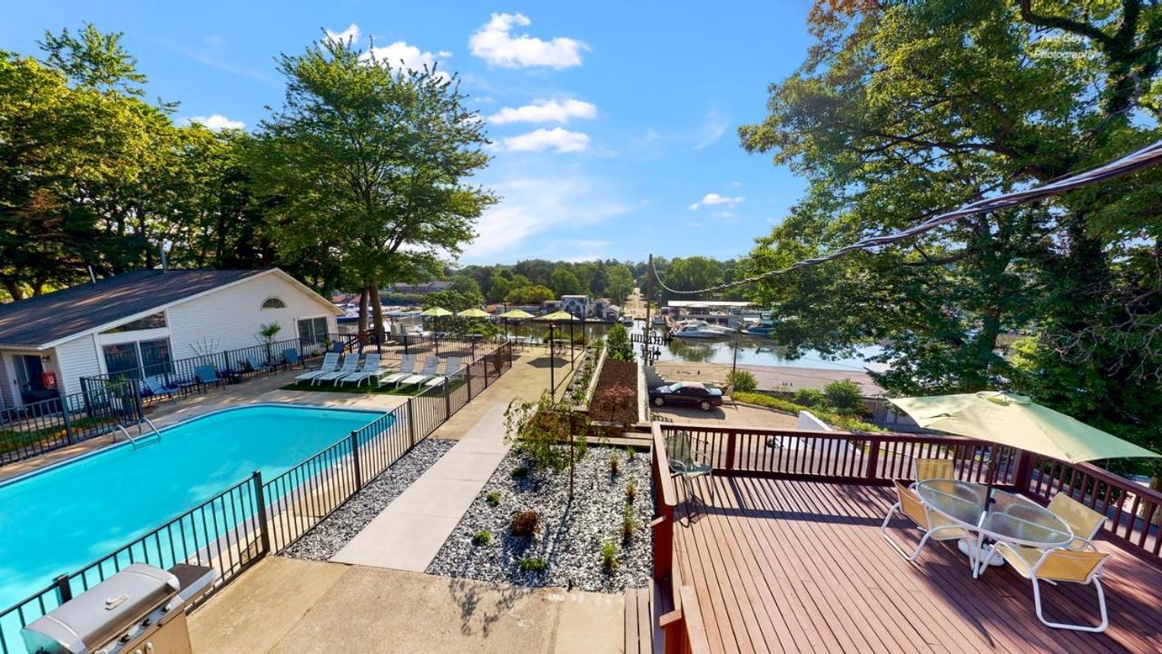 Holiday Hill Resort Saugatuck Εξωτερικό φωτογραφία
