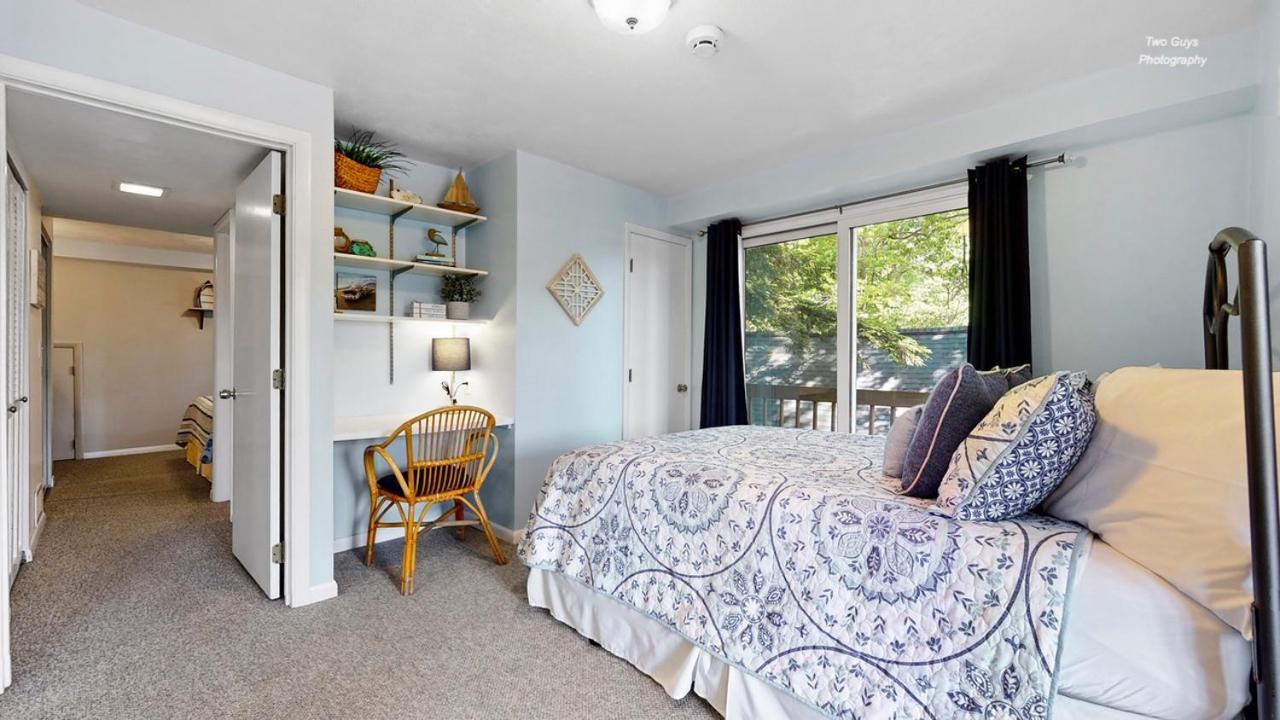 Holiday Hill Resort Saugatuck Εξωτερικό φωτογραφία