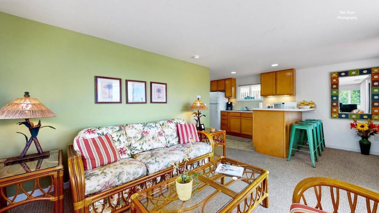 Holiday Hill Resort Saugatuck Εξωτερικό φωτογραφία